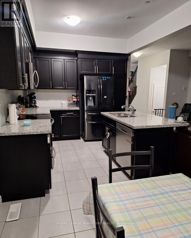 Property at 4 - 98 SHOREVIEW PLACE image 4