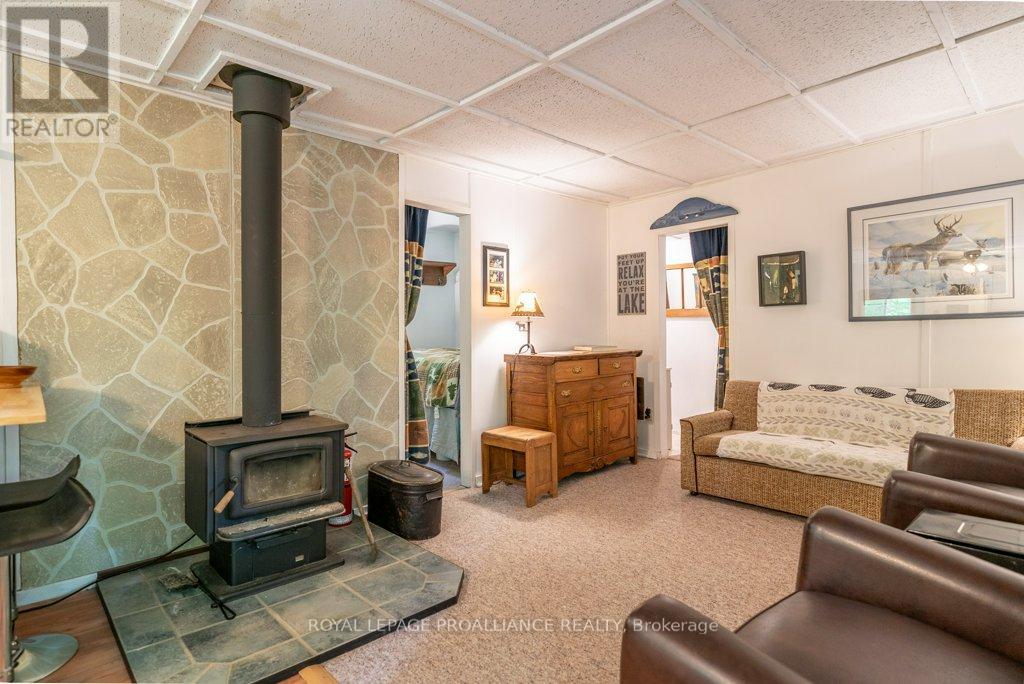 633 Jacques Bay Road, Addington Highlands, Ontario  K0H 1K0 - Photo 8 - X12214226
