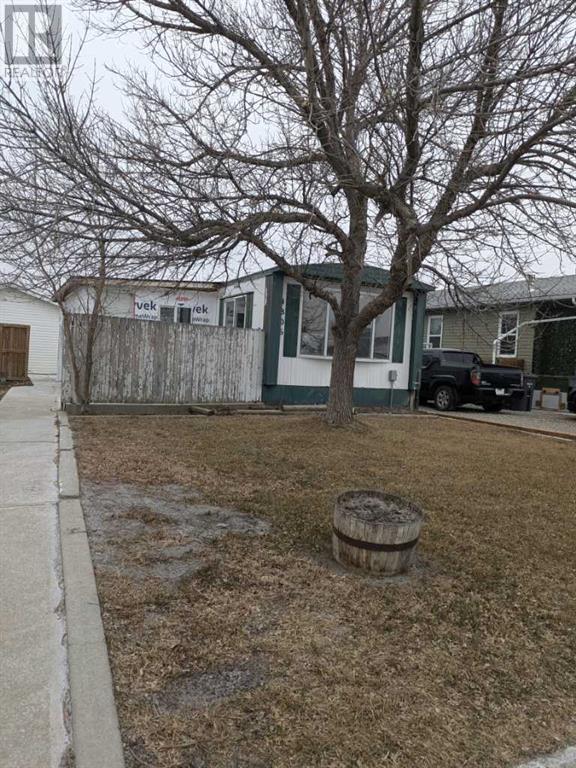 4806 6 Street, Coalhurst, Alberta
