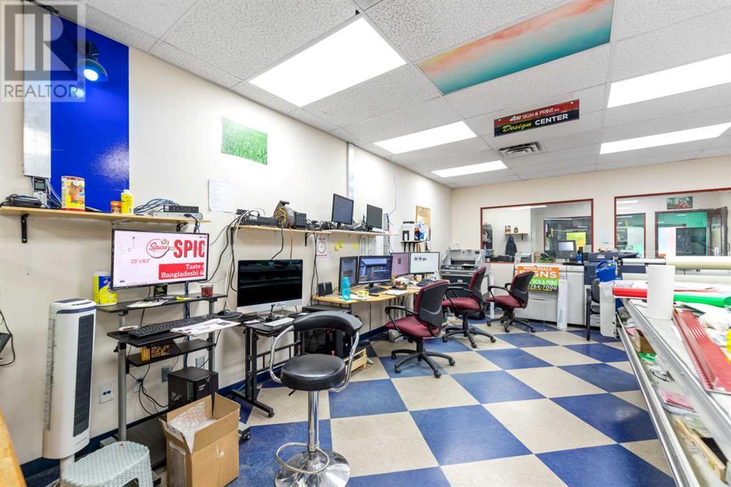 4852 50 Avenue Ne, Calgary, Alberta  T3J 4L8 - Photo 22 - A2227690