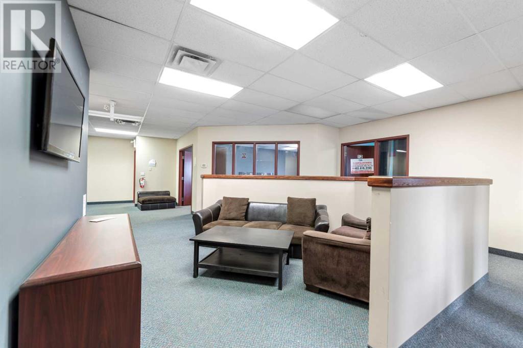 4852 50 Avenue Ne, Calgary, Alberta  T3J 4L8 - Photo 28 - A2227690