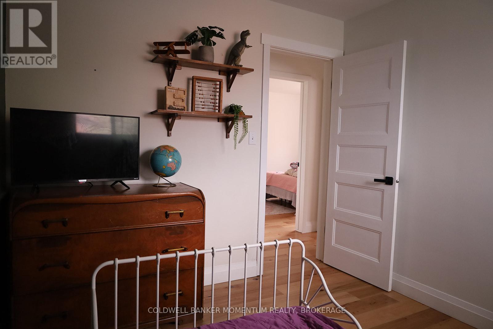 103 Glenayr Place, Welland, Ontario  L3C 3M6 - Photo 30 - X12121728