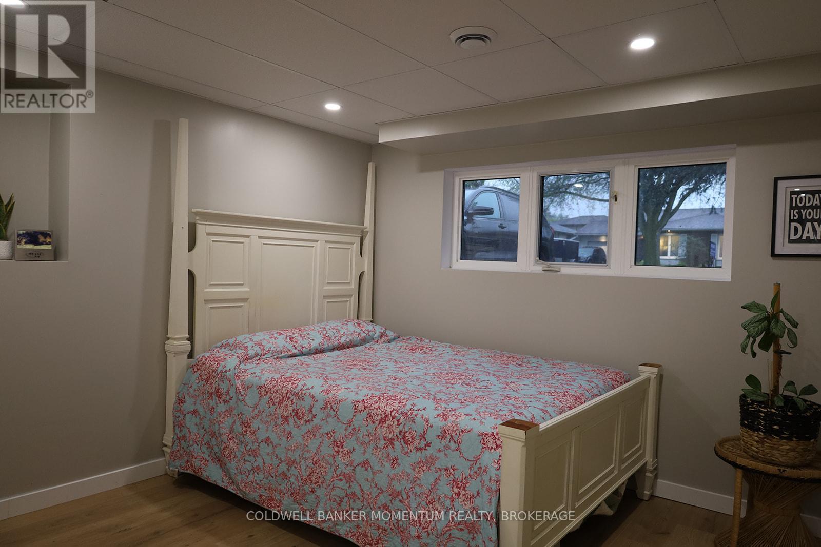 103 Glenayr Place, Welland, Ontario  L3C 3M6 - Photo 32 - X12121728