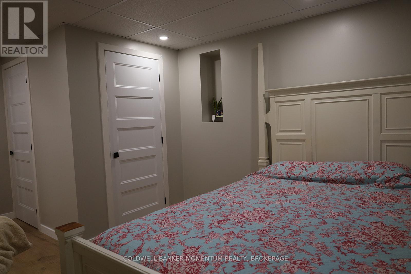 103 Glenayr Place, Welland, Ontario  L3C 3M6 - Photo 33 - X12121728