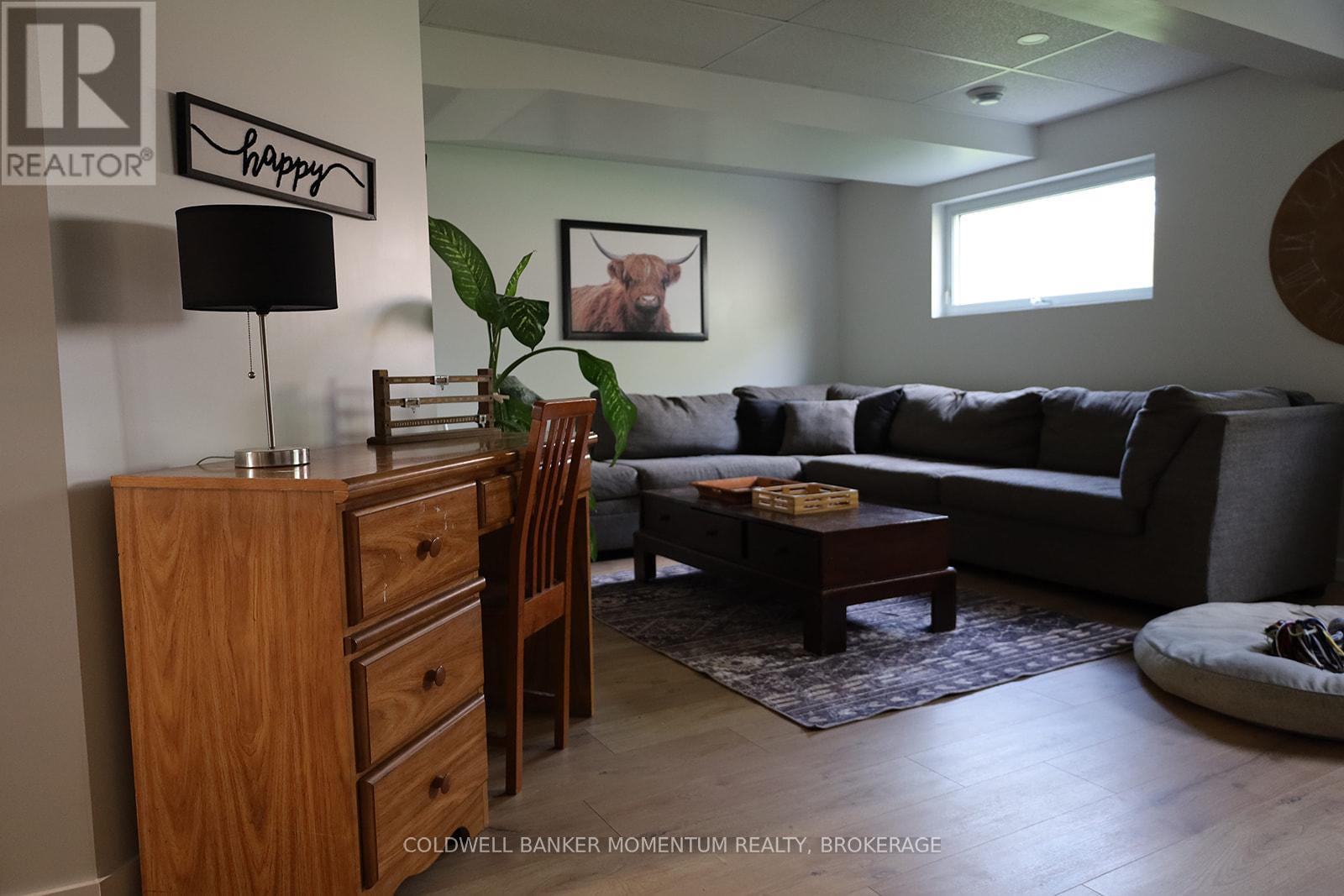 103 Glenayr Place, Welland, Ontario  L3C 3M6 - Photo 39 - X12121728