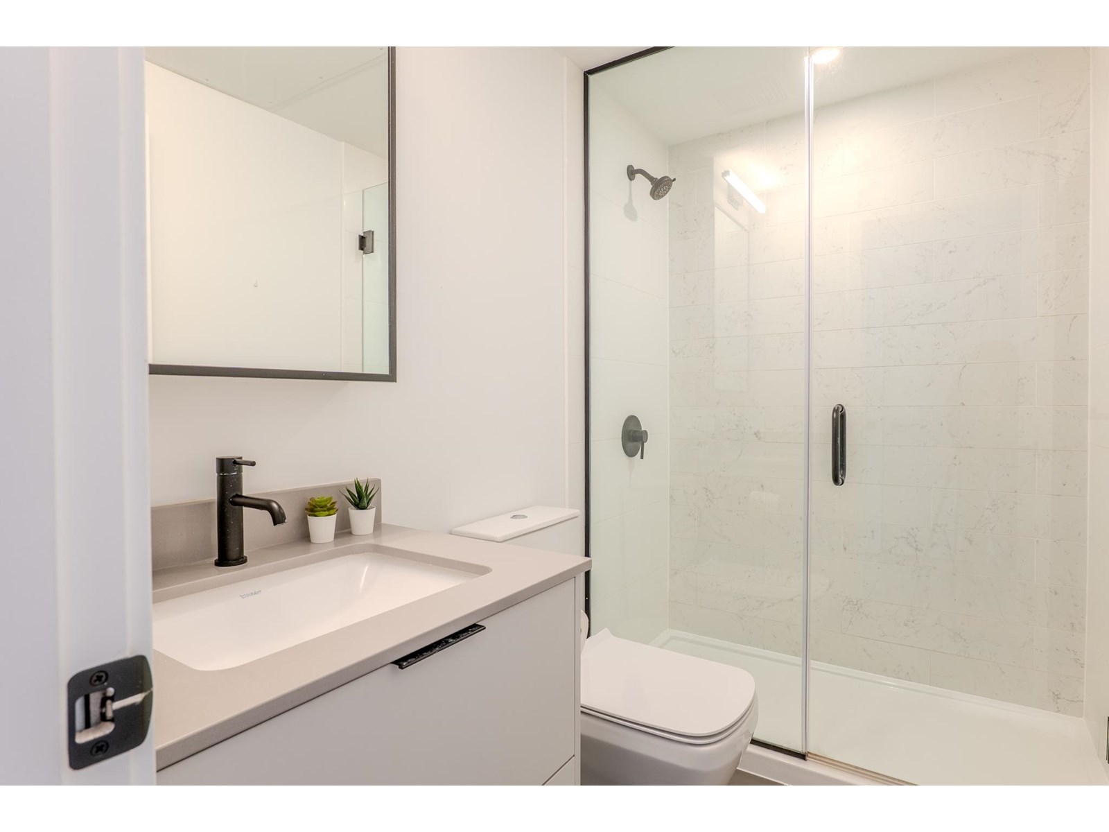 909 13685 102 Avenue, Surrey, British Columbia  V3T 0S2 - Photo 9 - R3014402