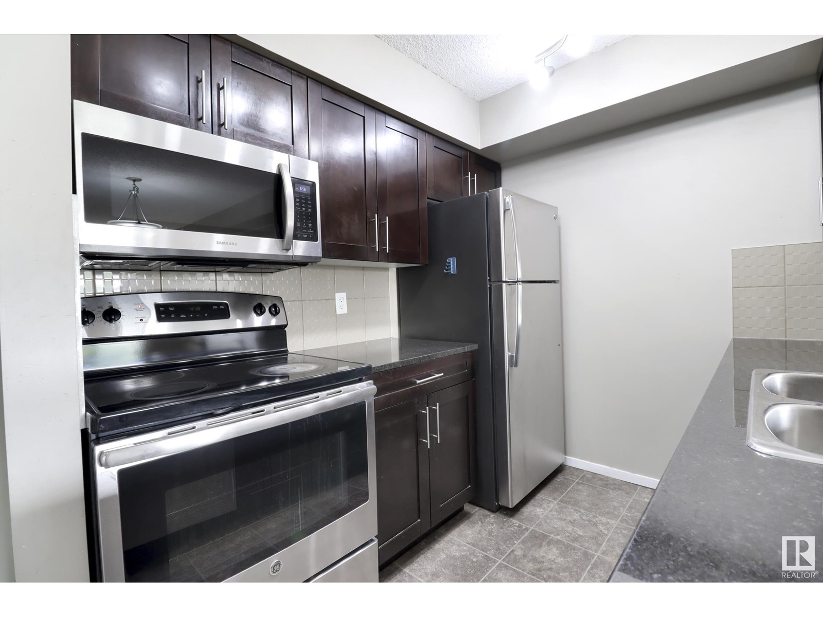 #204 3315 James Mowatt Tr Sw, Edmonton, Alberta  T6W 3L9 - Photo 13 - E4441785