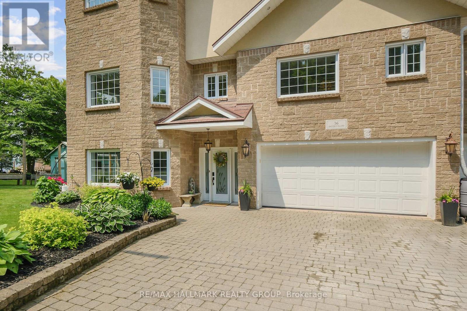 36 R1 ROAD, Rideau Lakes, Ontario