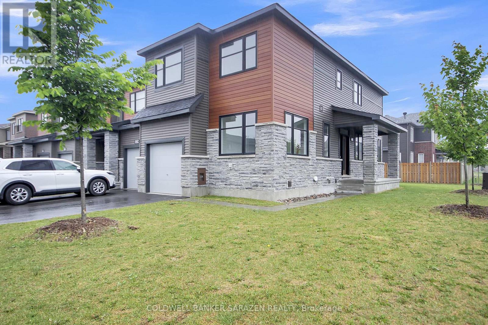 396 ORANMORE LANE, Ottawa, Ontario