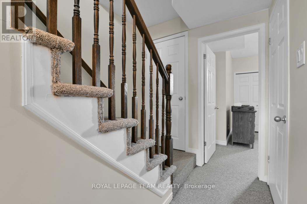 4027 Canyon Walk Drive S, Ottawa, Ontario  K1V 0Z4 - Photo 18 - X12214211