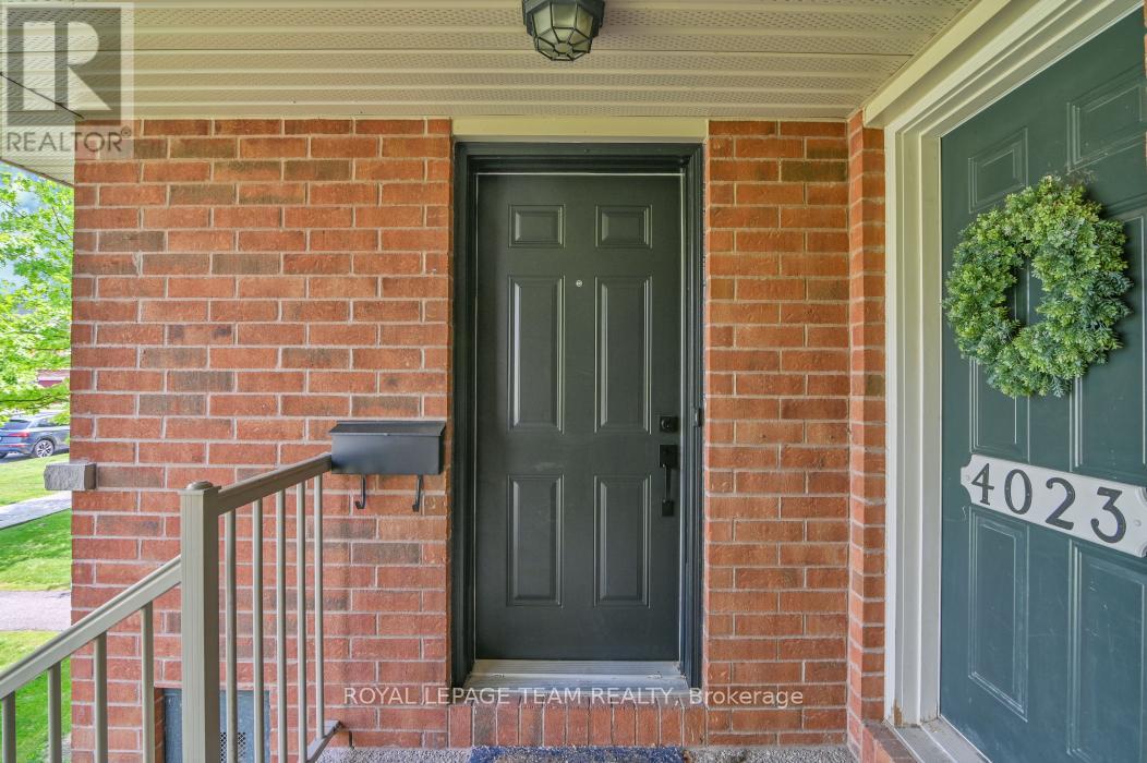 4027 Canyon Walk Drive S, Ottawa, Ontario  K1V 0Z4 - Photo 3 - X12214211