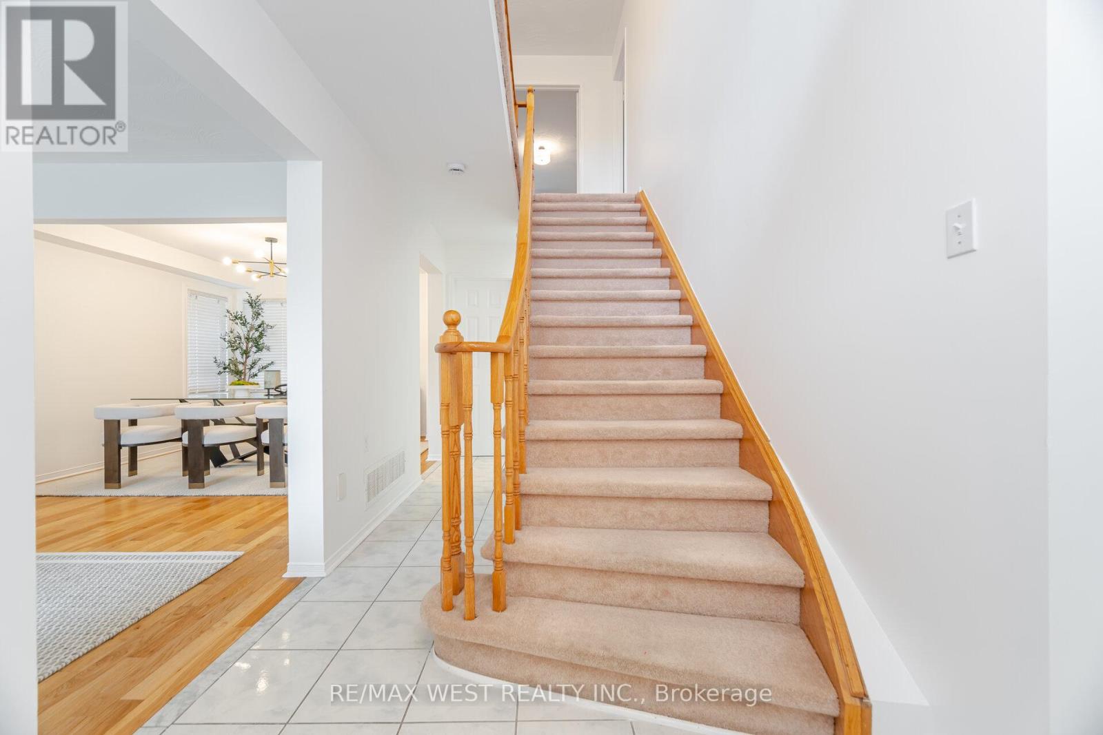 37 Killaloe Crescent, Halton Hills, Ontario  L7G 5N2 - Photo 24 - W12214067