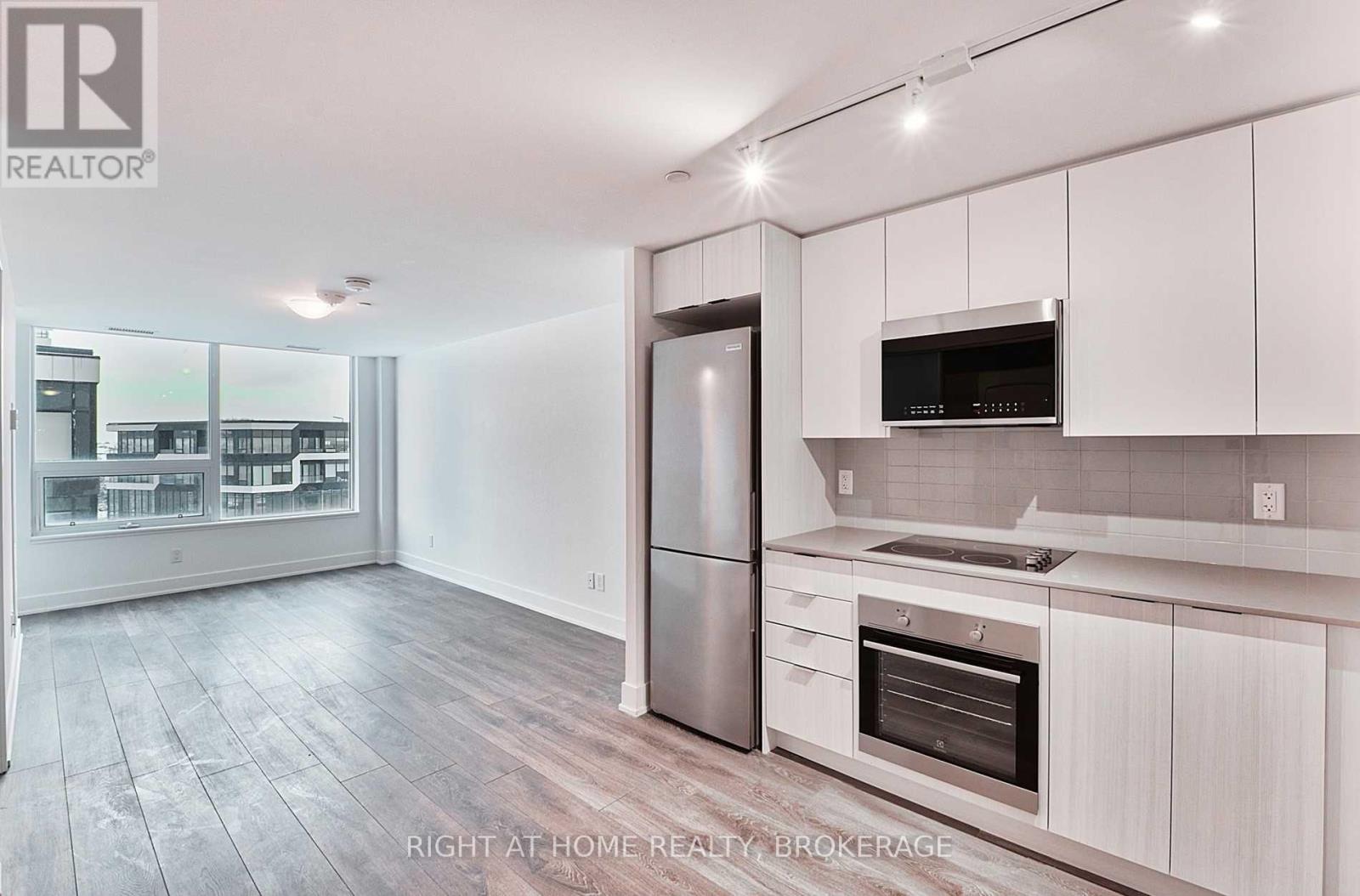467 - 2481 Taunton Road, Oakville, Ontario  L6H 0G3 - Photo 5 - W12214130