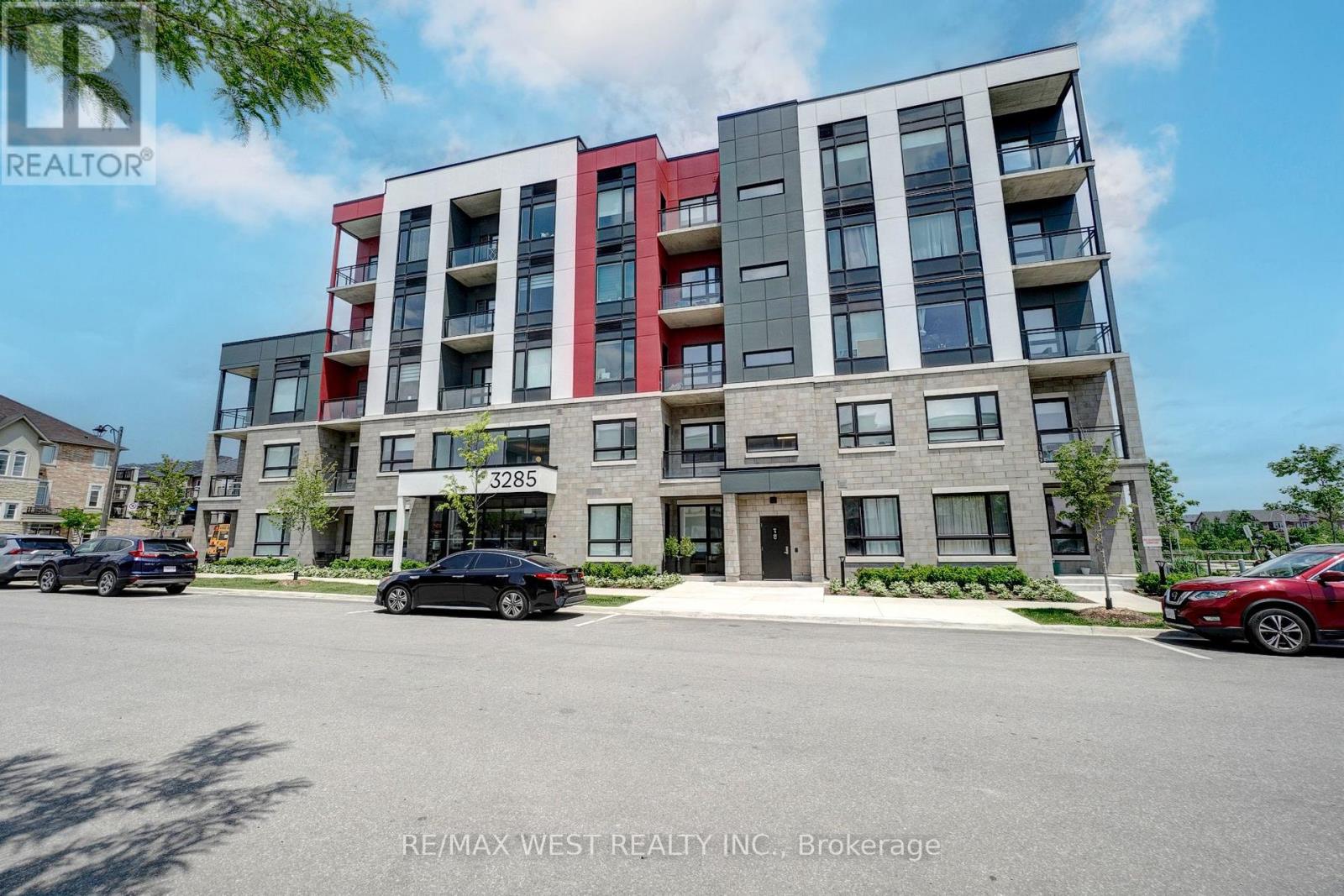 302 - 3285 CARDING MILL TRAIL, Oakville, Ontario