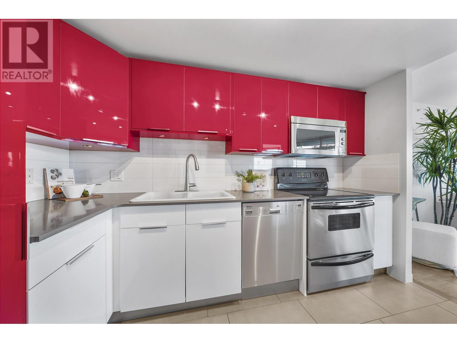 2201 1050 Burrard Street, Vancouver, British Columbia  V6Z 2S3 - Photo 15 - R3014503