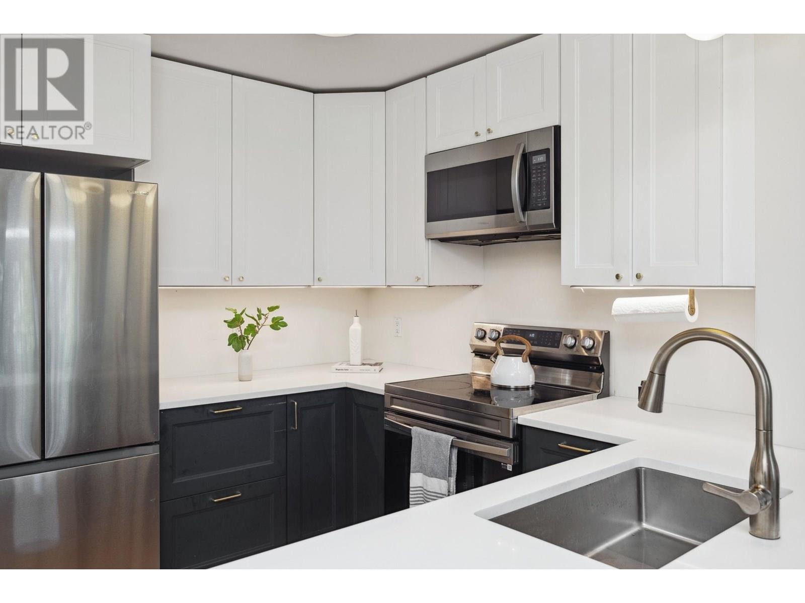 318 3278 Heather Street, Vancouver, British Columbia  V5Z 4R9 - Photo 3 - R3014511