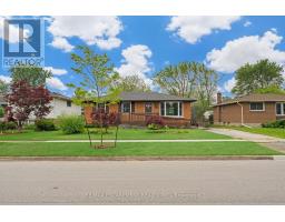 110 PINEHURST DRIVE, Welland, Ontario