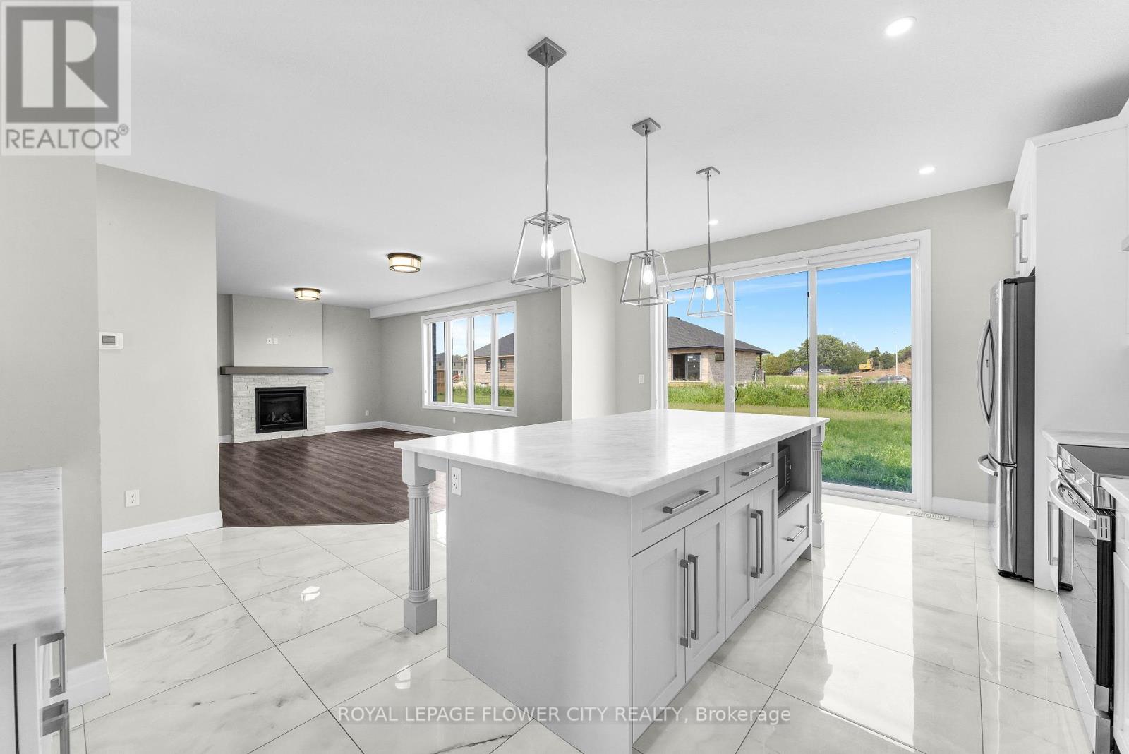 103 Beech Boulevard, Tillsonburg, Ontario  N4G 5S1 - Photo 15 - X12214073