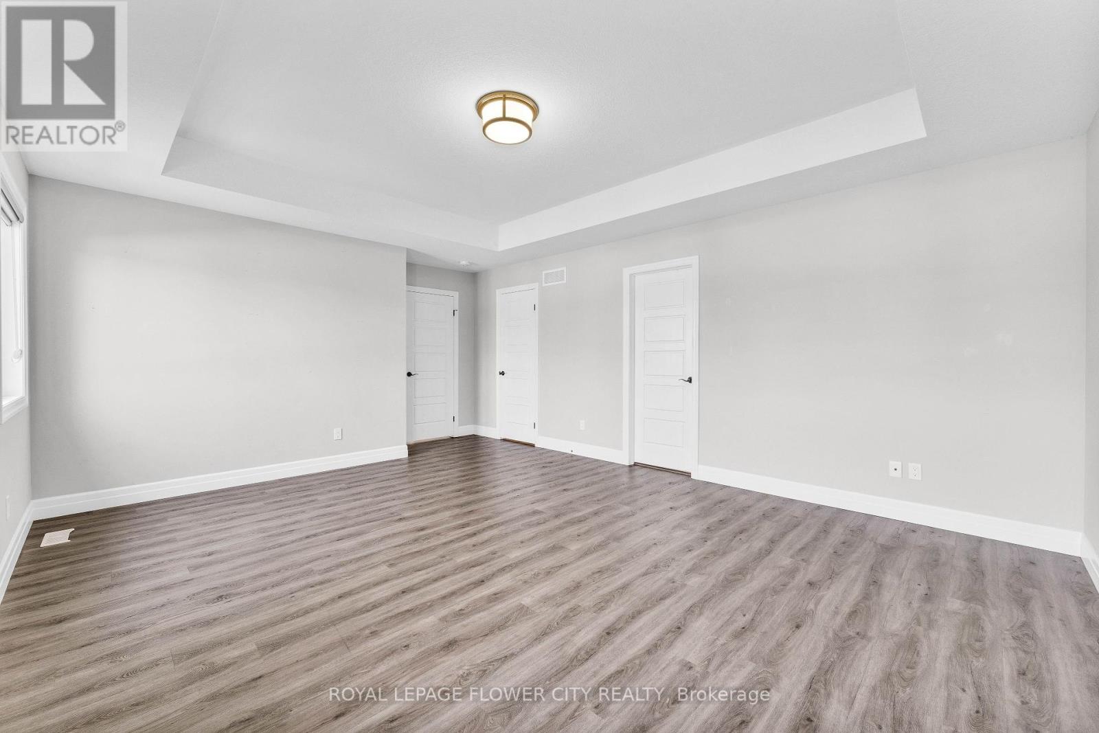 103 Beech Boulevard, Tillsonburg, Ontario  N4G 5S1 - Photo 22 - X12214073