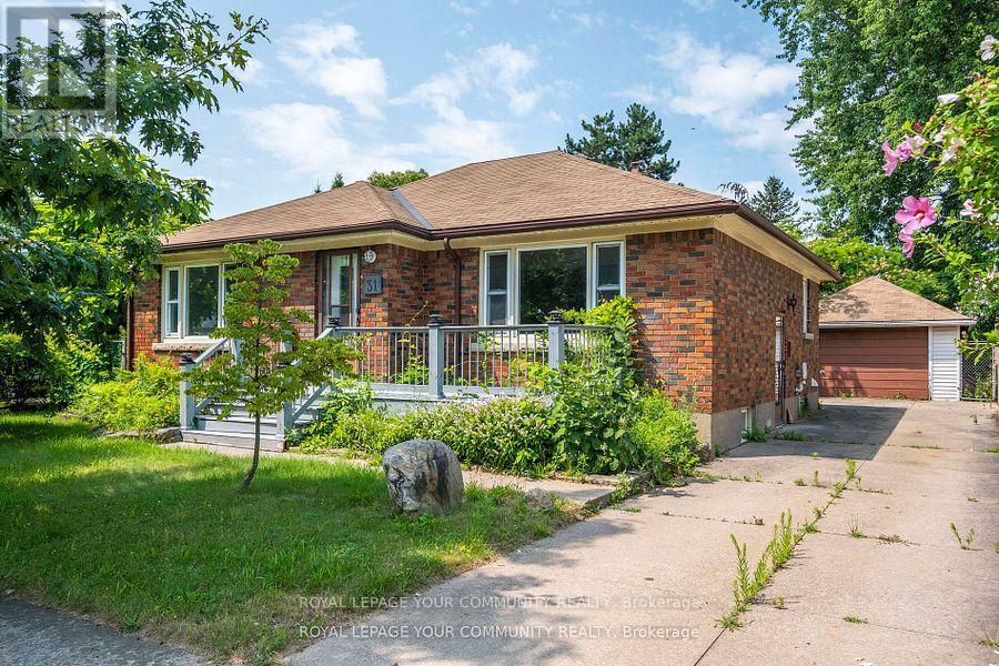 31 DUNBLANE AVENUE, St. Catharines, Ontario