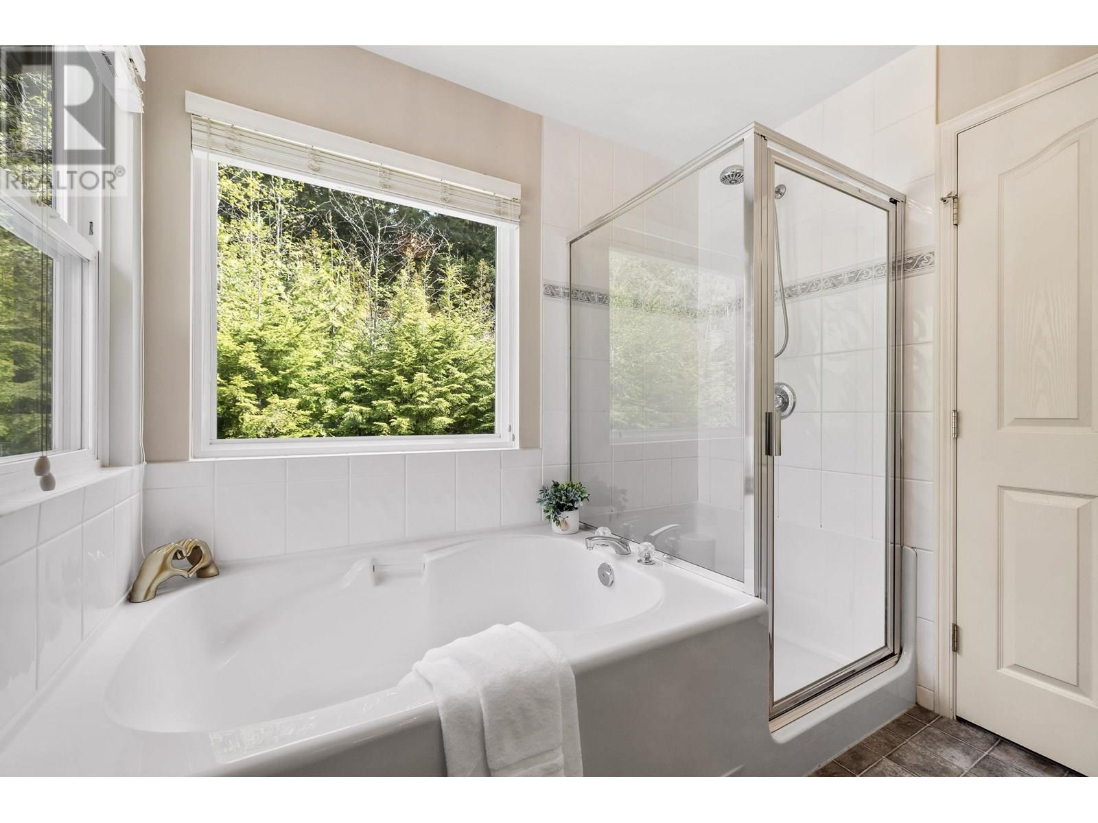 2529 Platinum Lane, Coquitlam, British Columbia  V3E 3L1 - Photo 18 - R3014490