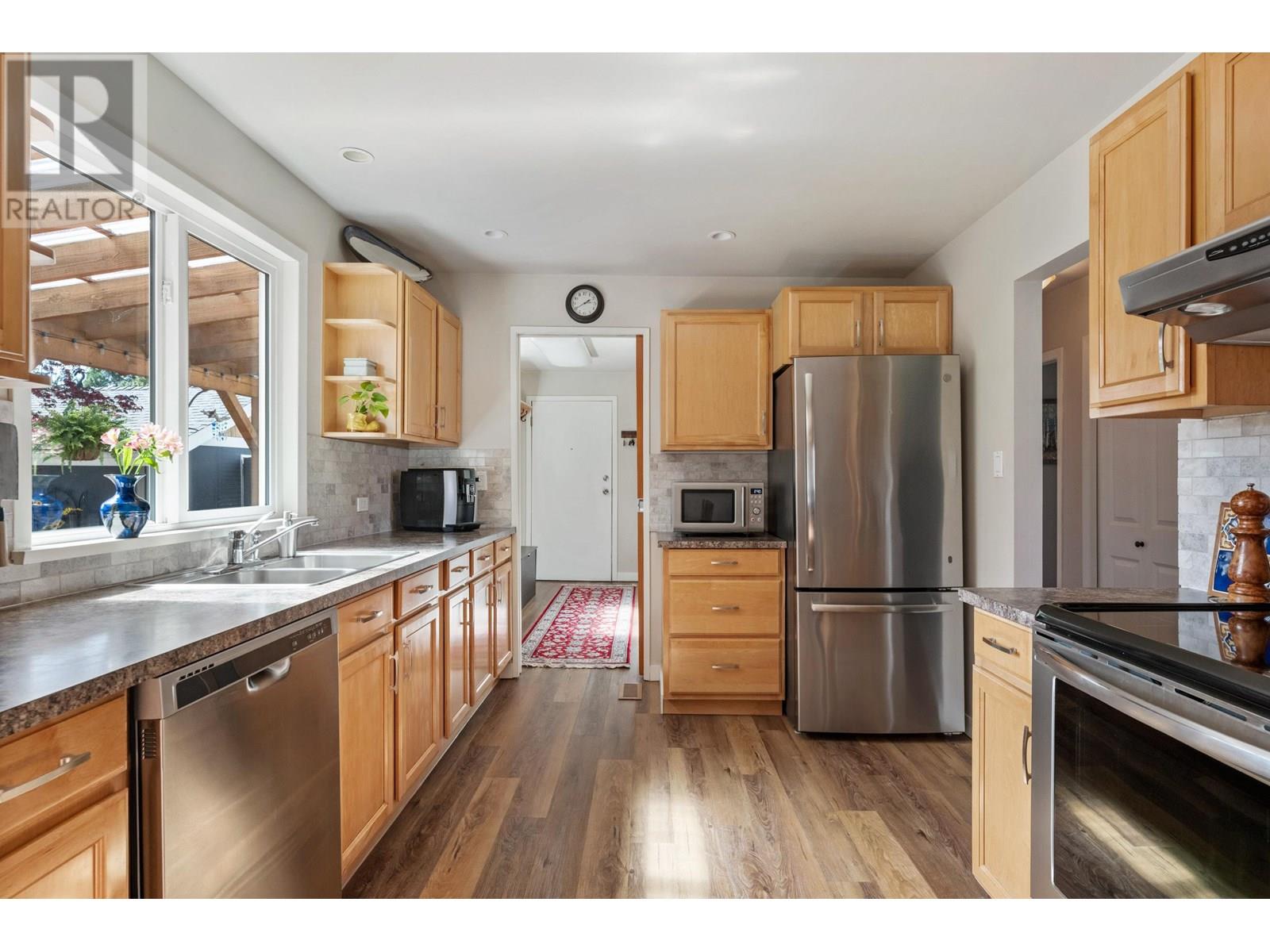 5438 Grove Avenue, Delta, British Columbia  V4K 2A7 - Photo 5 - R3014496