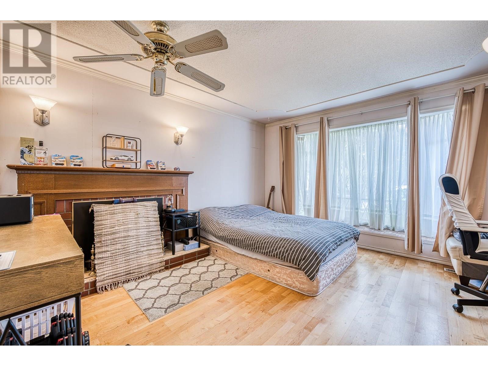6471 Dakota Drive, Richmond, British Columbia  V7C 4X5 - Photo 11 - R3014510