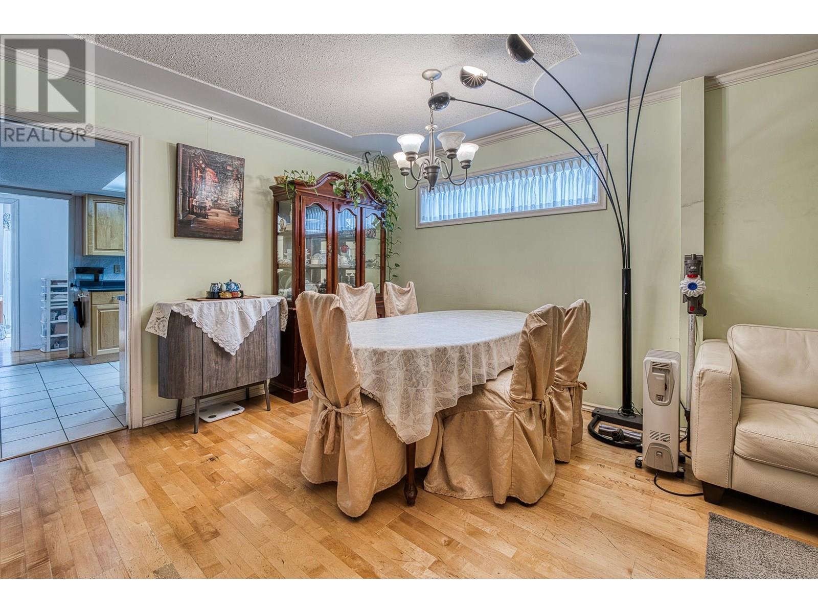 6471 Dakota Drive, Richmond, British Columbia  V7C 4X5 - Photo 6 - R3014510