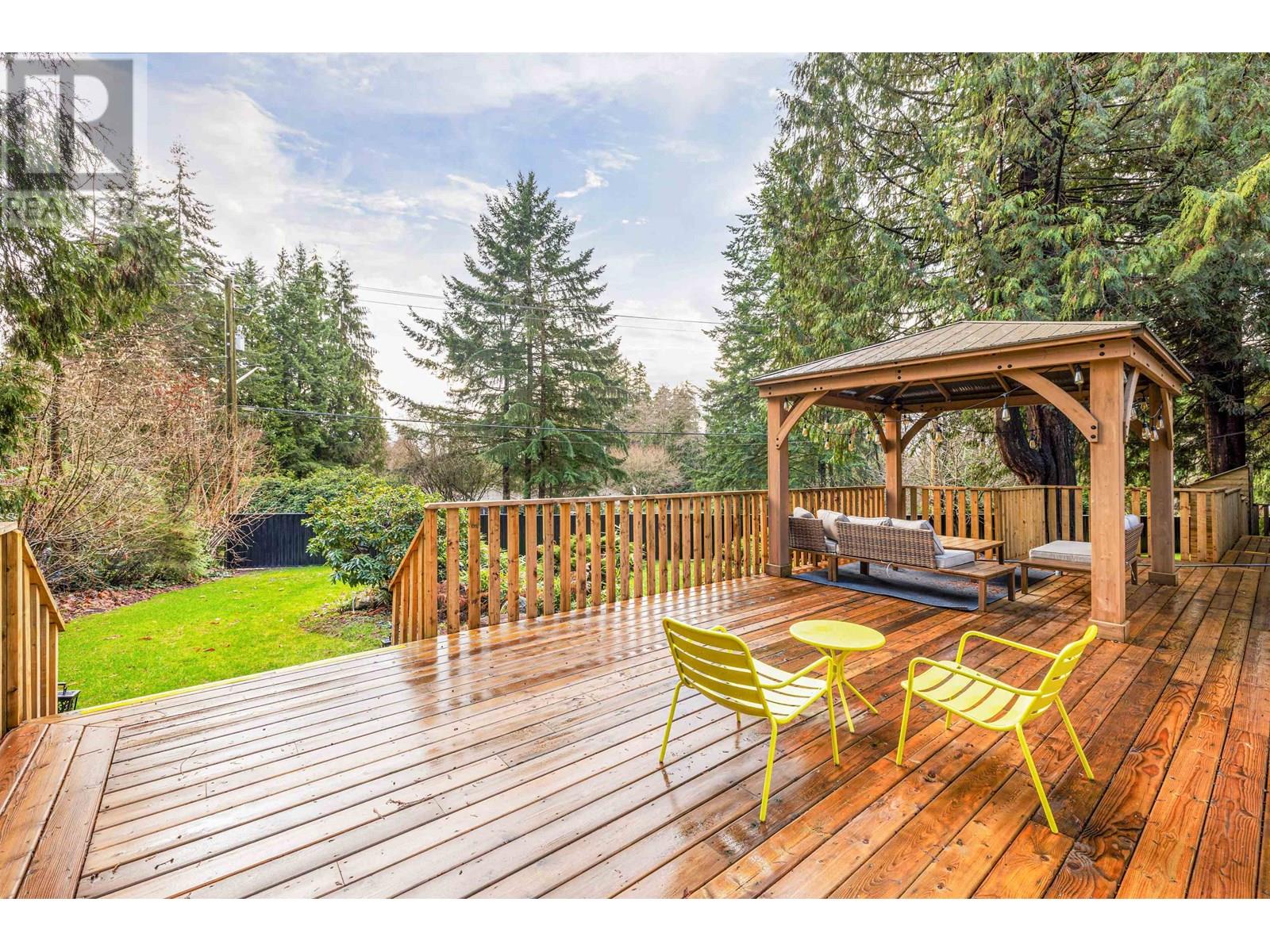 417 HADDEN DRIVE, West Vancouver, British Columbia