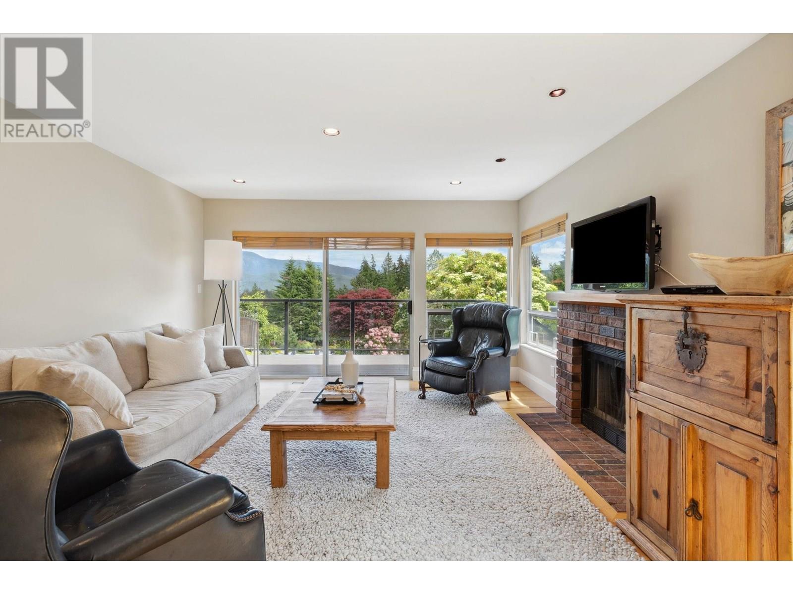 1651 Coldwell Road, North Vancouver, British Columbia  V7G 2N8 - Photo 14 - R3013106