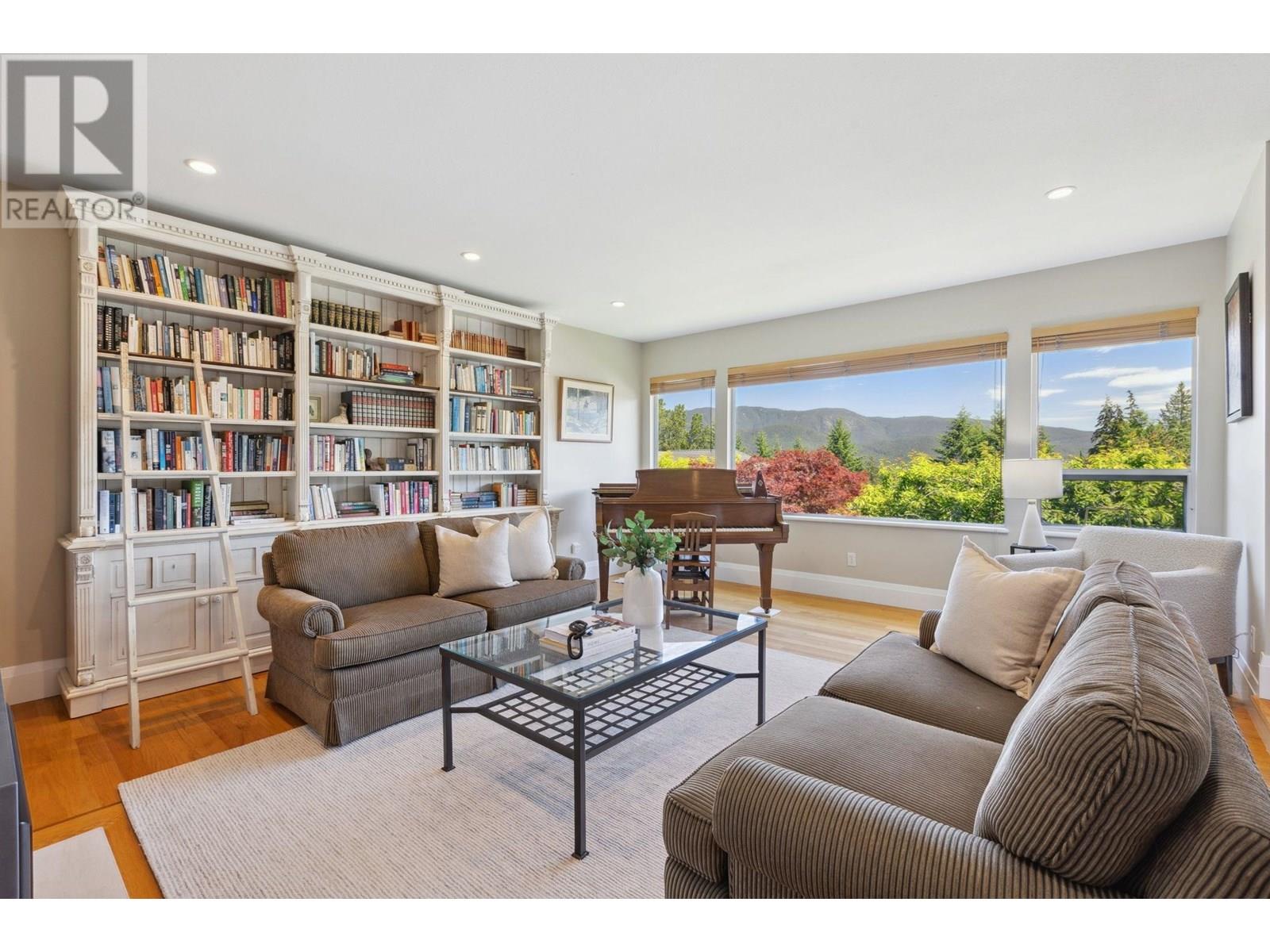 1651 Coldwell Road, North Vancouver, British Columbia  V7G 2N8 - Photo 7 - R3013106