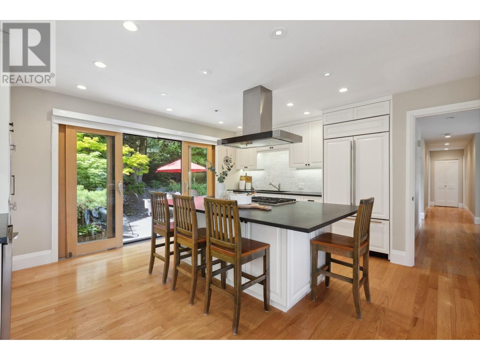 1651 Coldwell Road, North Vancouver, British Columbia  V7G 2N8 - Photo 9 - R3013106