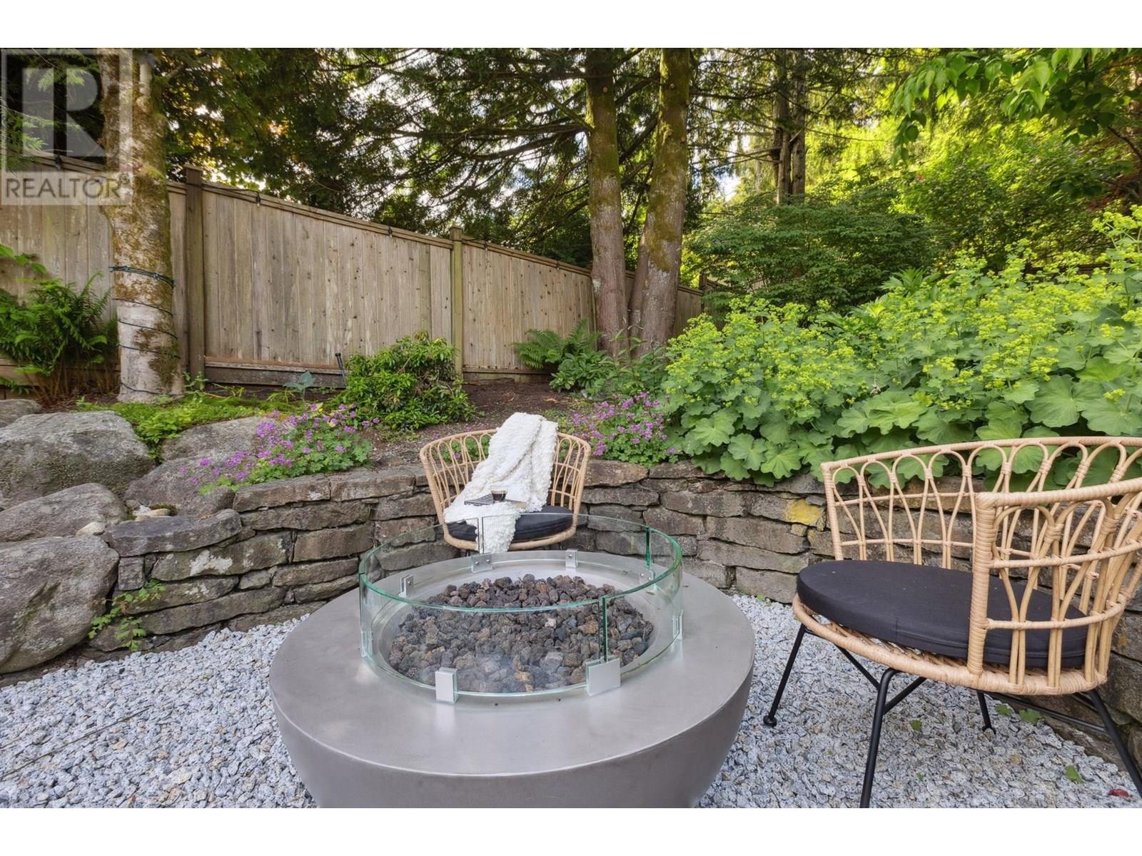 1651 Coldwell Road, North Vancouver, British Columbia  V7G 2N8 - Photo 37 - R3013106