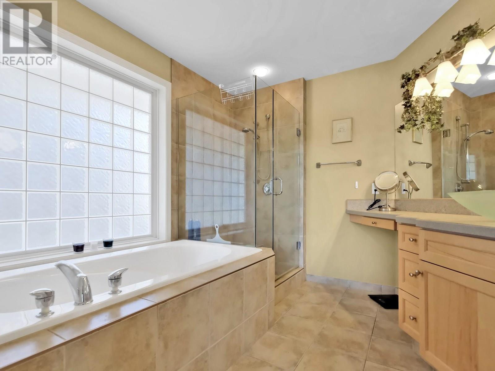 695 Pineview Road Unit# 102, Penticton, British Columbia  V2A 7S8 - Photo 12 - 10351862