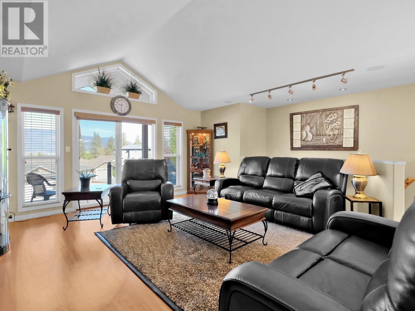 695 Pineview Road Unit# 102, Penticton, British Columbia  V2A 7S8 - Photo 6 - 10351862
