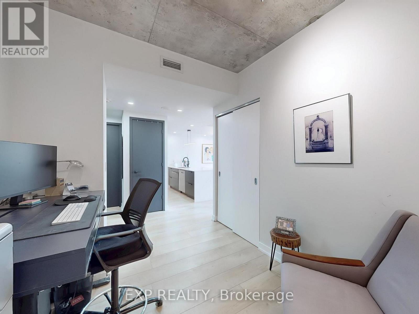 1107 - 285 Mutual Street, Toronto, Ontario  M4Y 3C5 - Photo 15 - C12214210