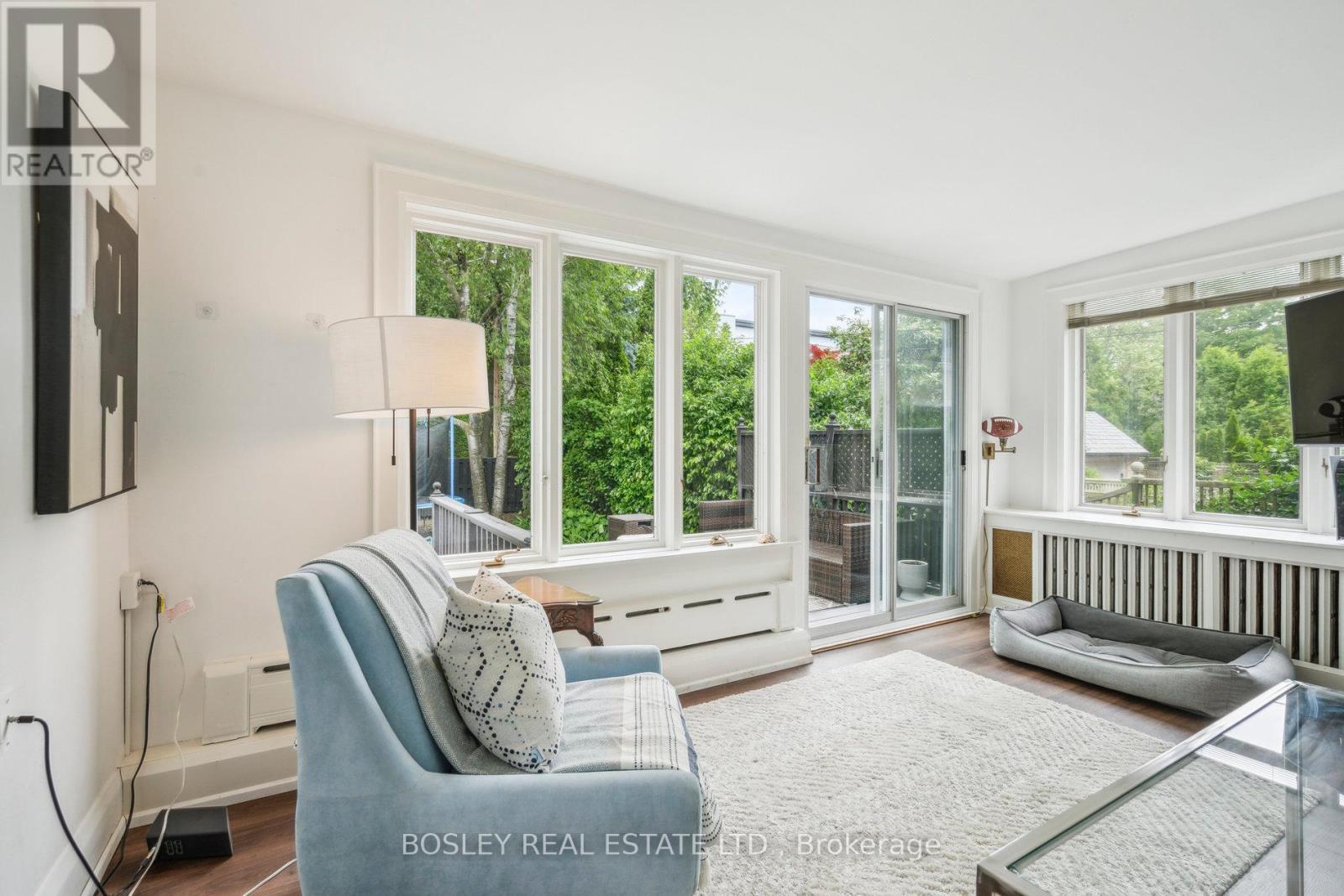 294 Douglas Drive, Toronto, Ontario  M4W 2C2 - Photo 13 - C12214227