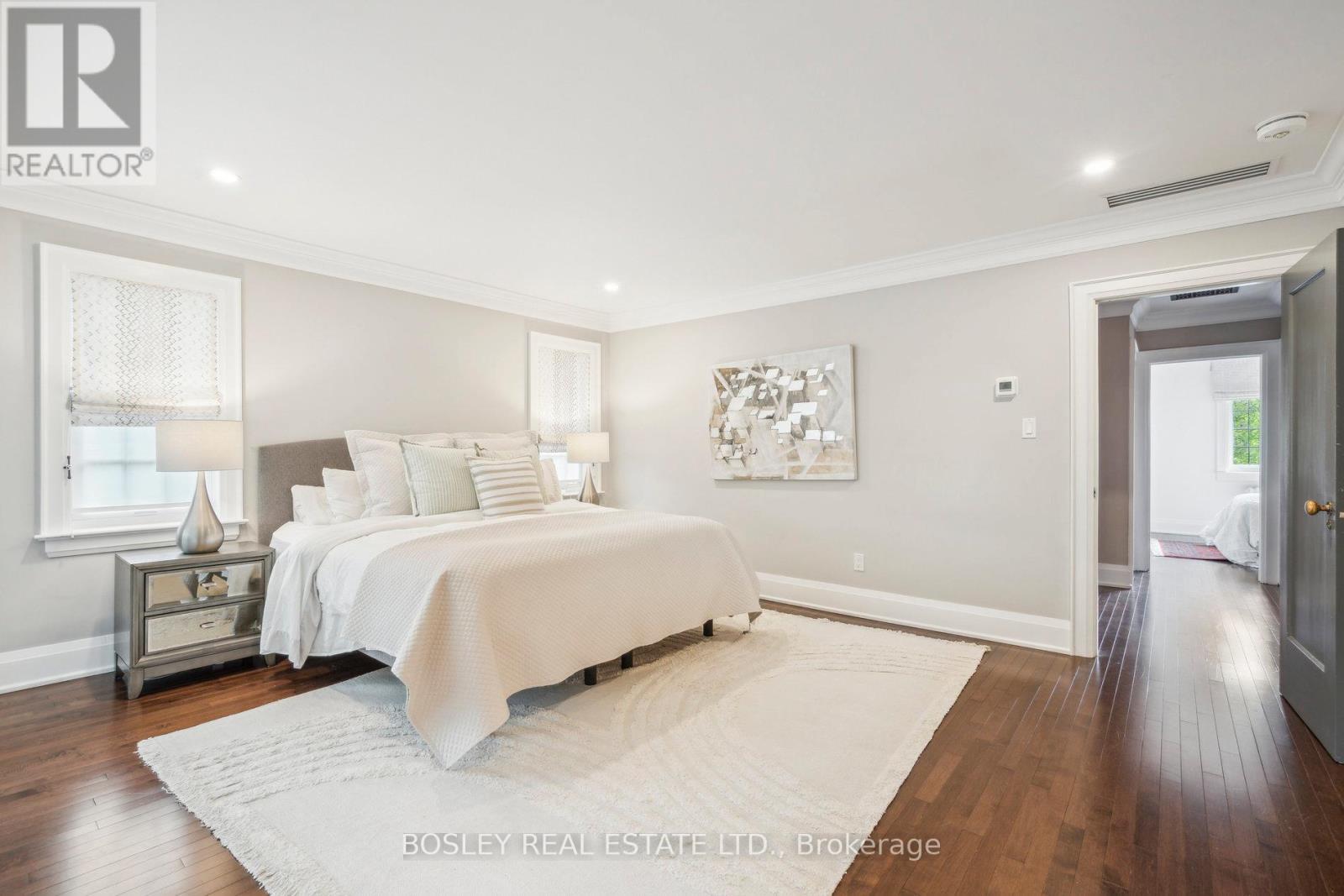 294 Douglas Drive, Toronto, Ontario  M4W 2C2 - Photo 20 - C12214227