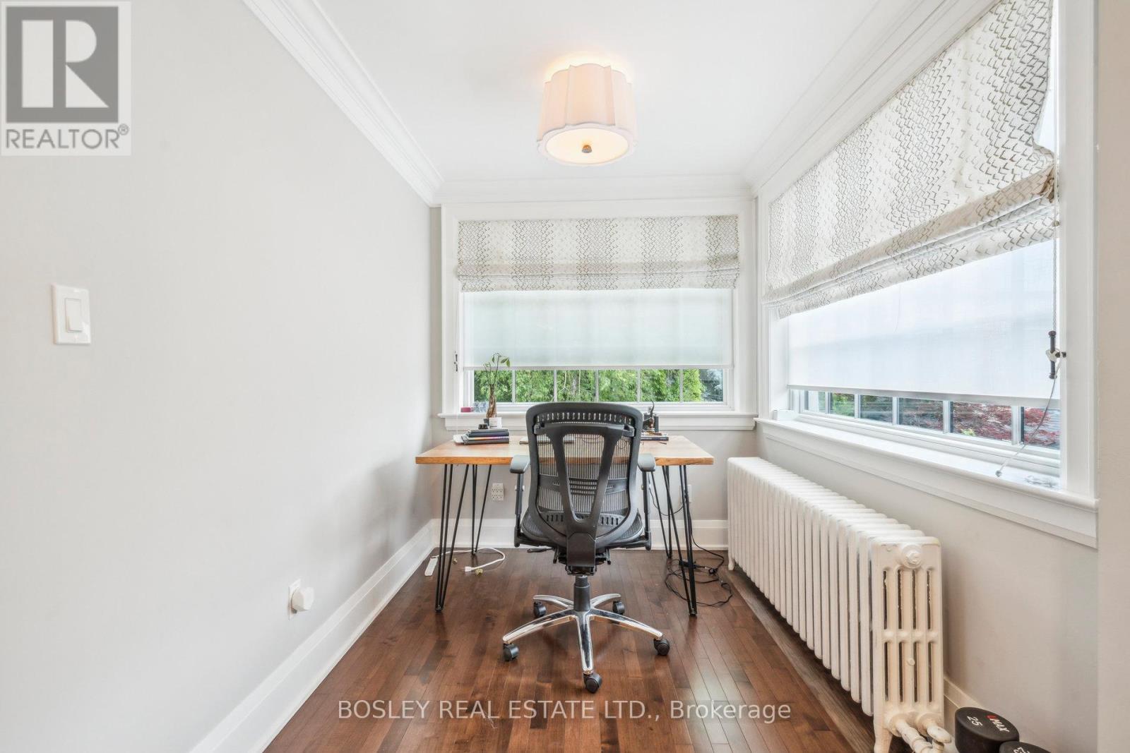 294 Douglas Drive, Toronto, Ontario  M4W 2C2 - Photo 21 - C12214227