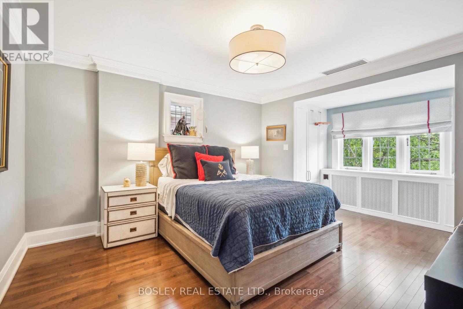 294 Douglas Drive, Toronto, Ontario  M4W 2C2 - Photo 25 - C12214227