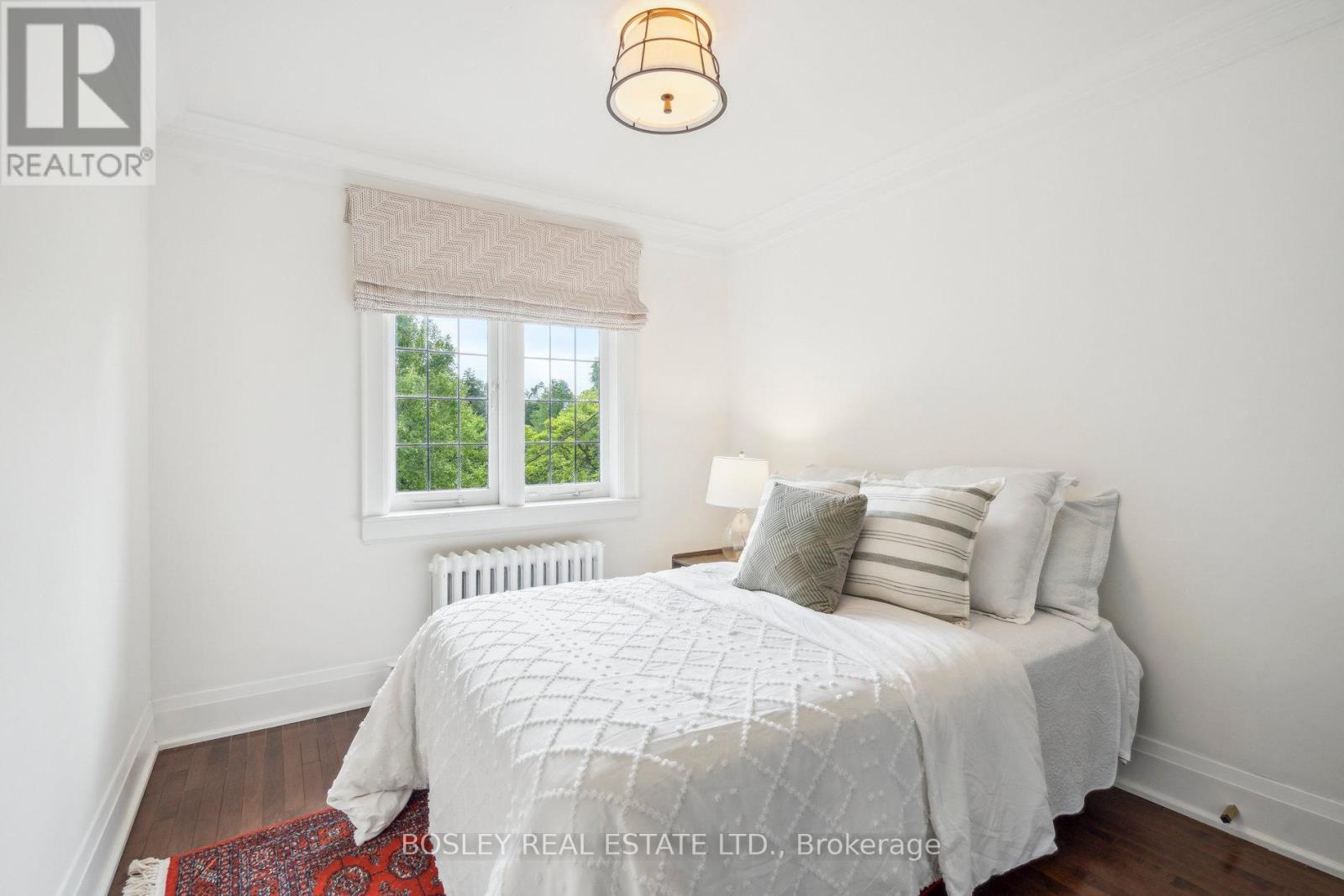 294 Douglas Drive, Toronto, Ontario  M4W 2C2 - Photo 28 - C12214227