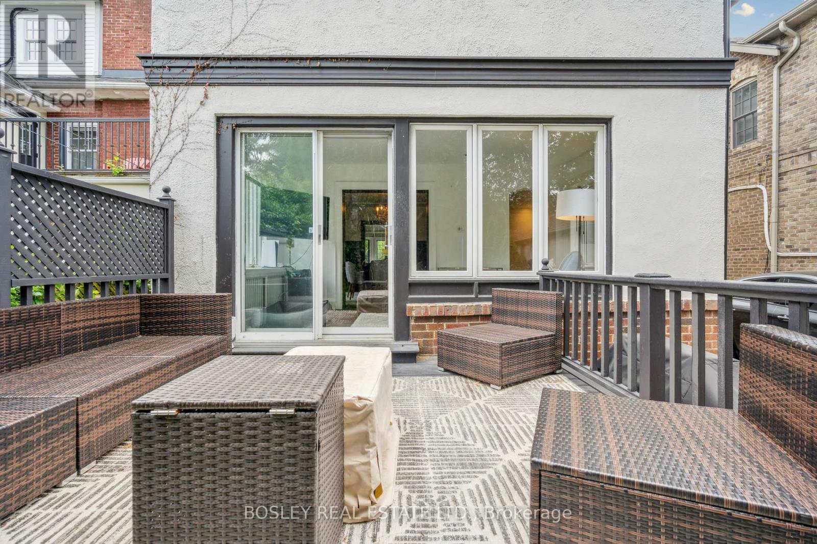 294 Douglas Drive, Toronto, Ontario  M4W 2C2 - Photo 34 - C12214227