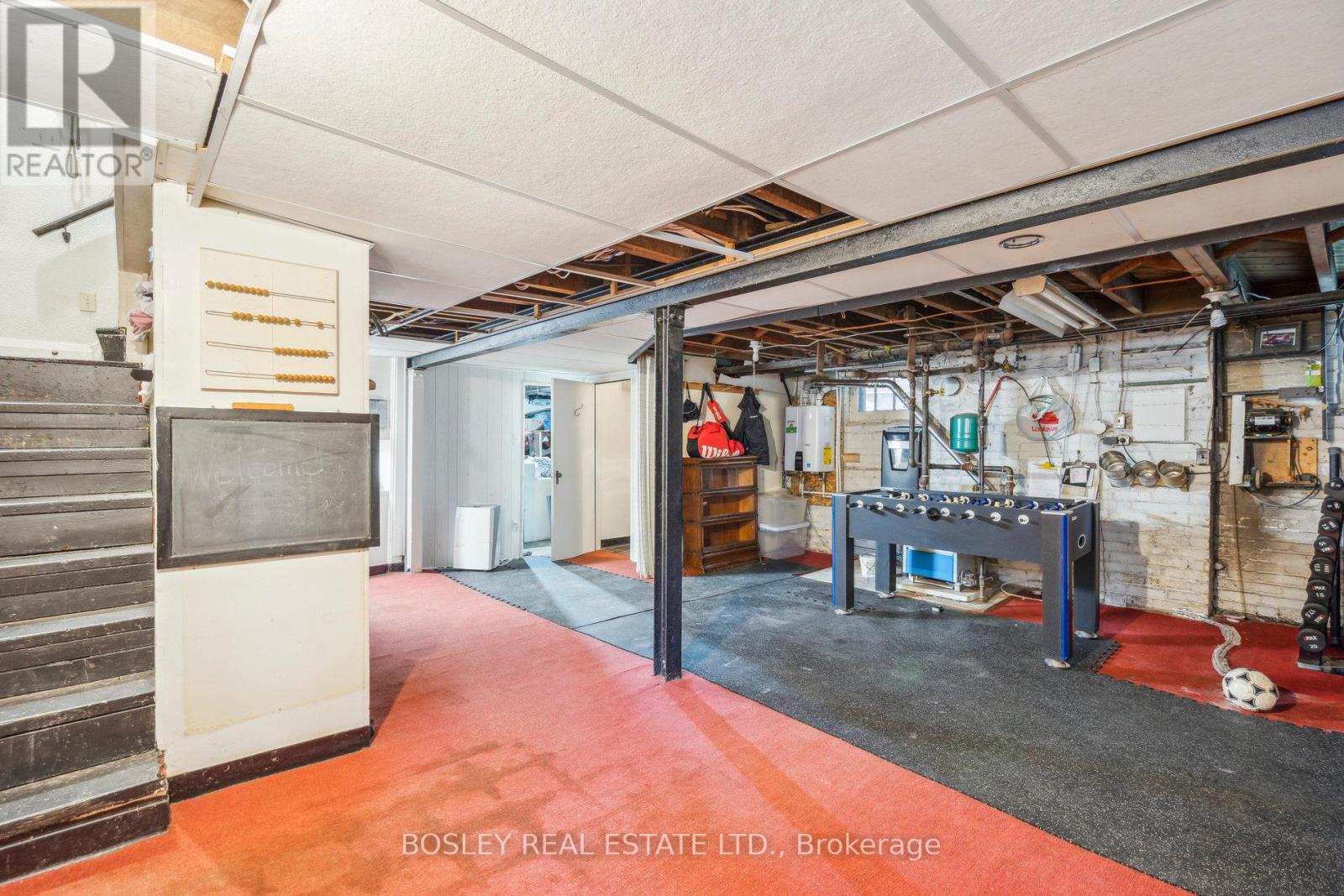 294 Douglas Drive, Toronto, Ontario  M4W 2C2 - Photo 35 - C12214227