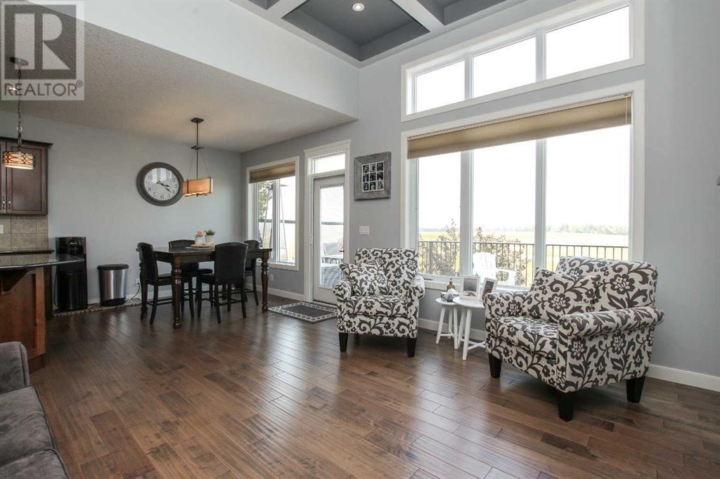 146 Sutherland Close, Red Deer, Alberta  T4R 0L5 - Photo 5 - A2230191