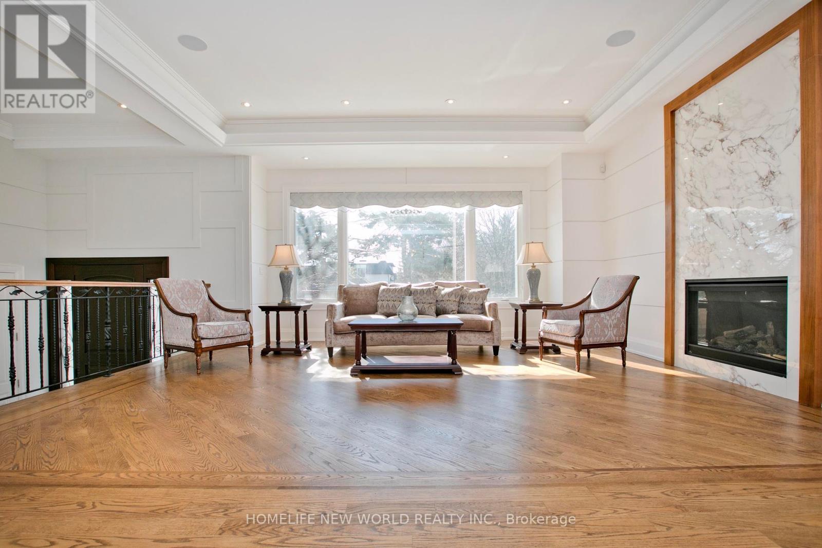 <div class="slider-price">$3,188,000</div><p>302. Johnston Avenue, Toronto, Ontario</p>