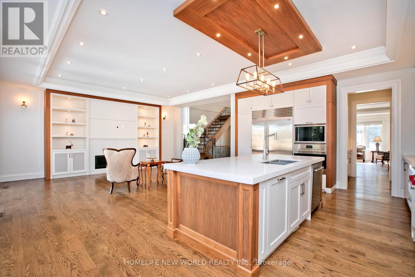 302. Johnston Avenue, Toronto, Ontario  M2N 1H7 - Photo 5 - C12177608