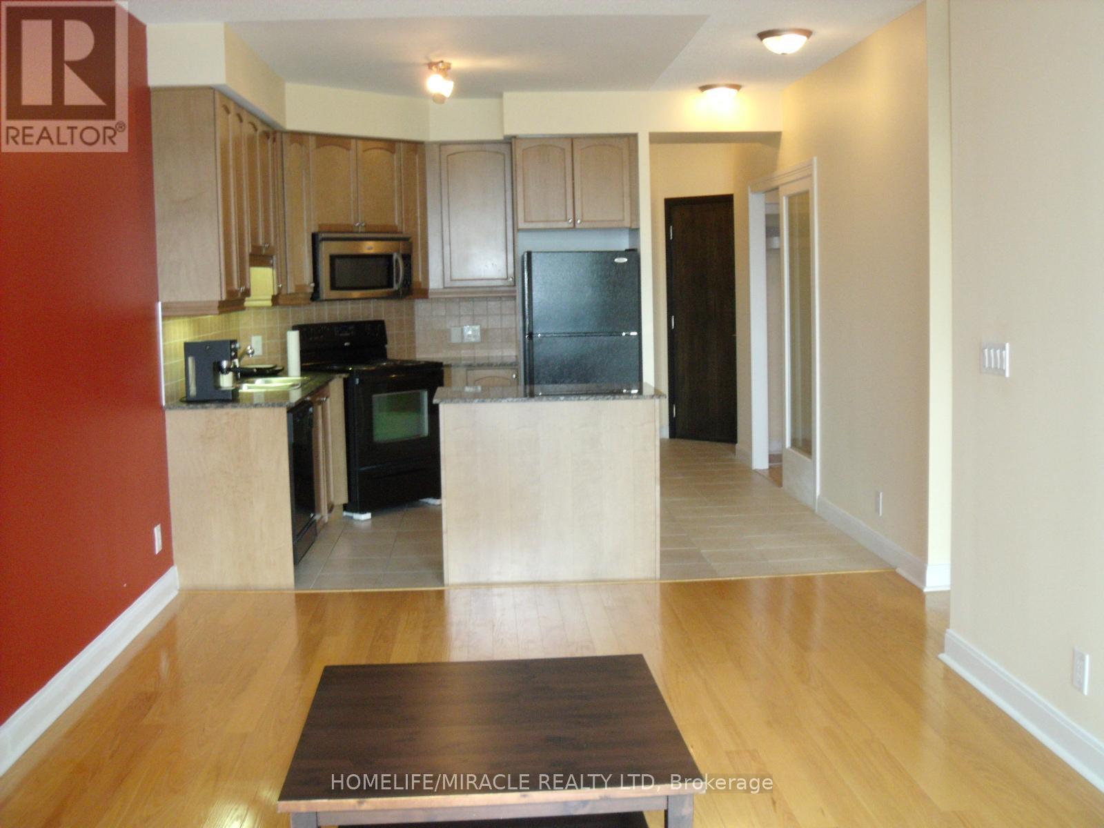 Unknown Address, ,     - Photo 8 - W12214011