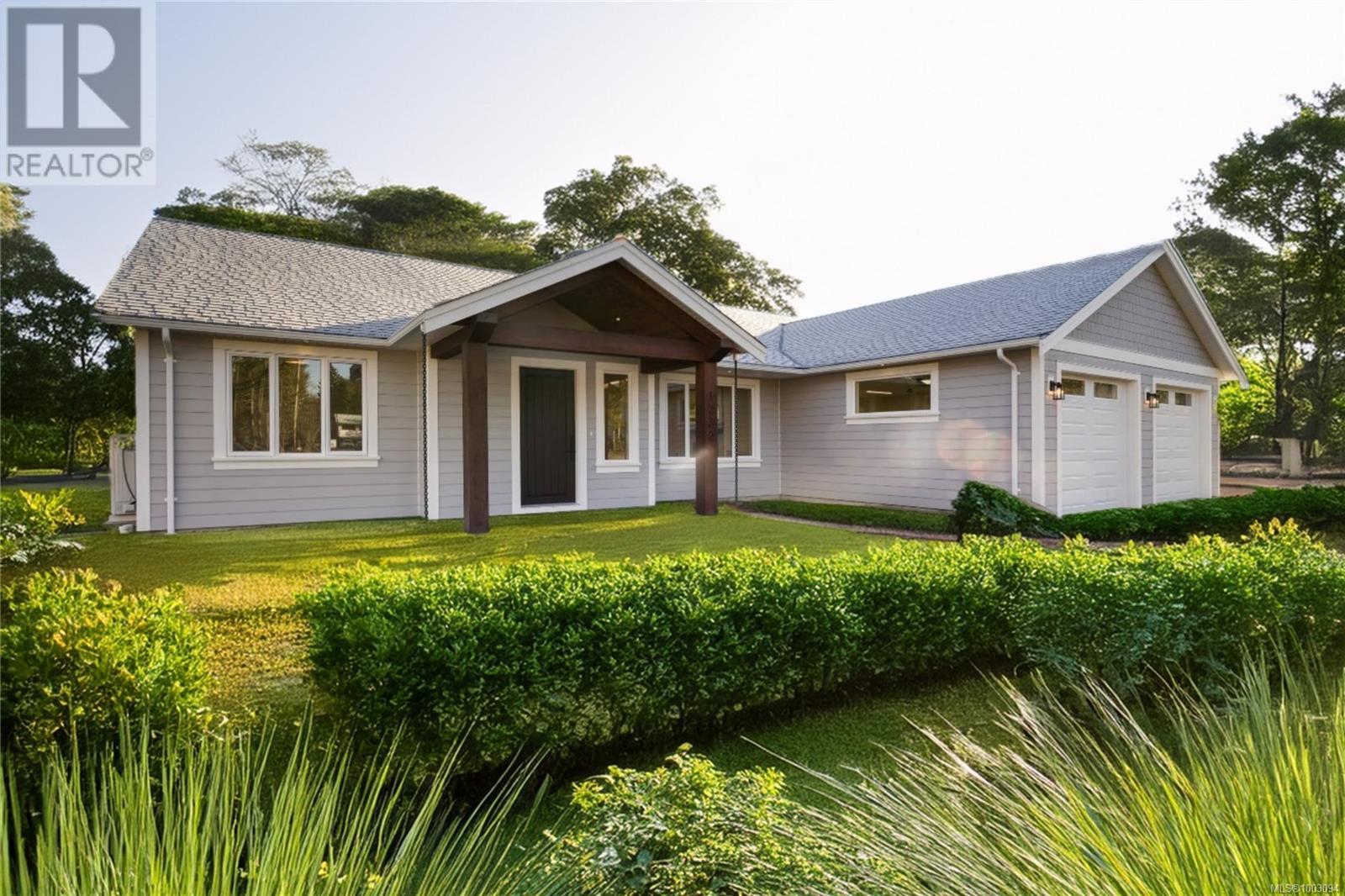 1230 / 1232 Station Rd, Coombs, British Columbia