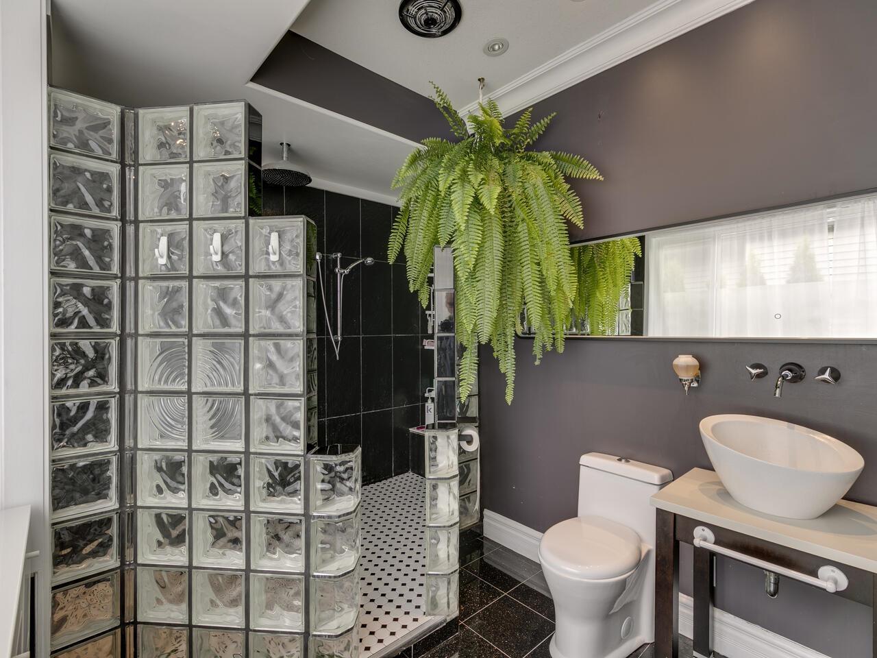 33794 Cherry Avenue, Mission, British Columbia  V2V 2V6 - Photo 20 - R3013792