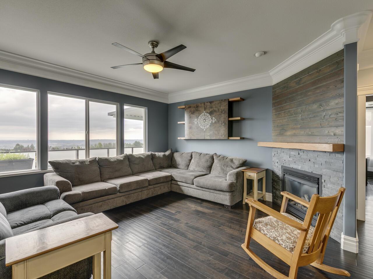 33794 Cherry Avenue, Mission, British Columbia  V2V 2V6 - Photo 9 - R3013792